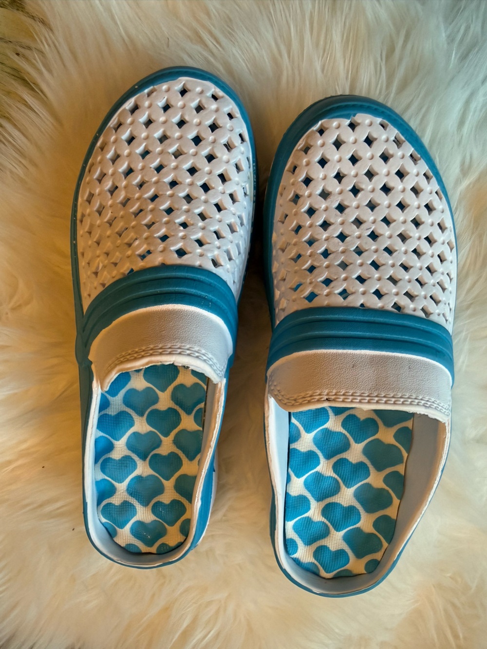 Turquoise & White Perforated Slip-On Shoes – EU 37 US 6.5 - 7. New.